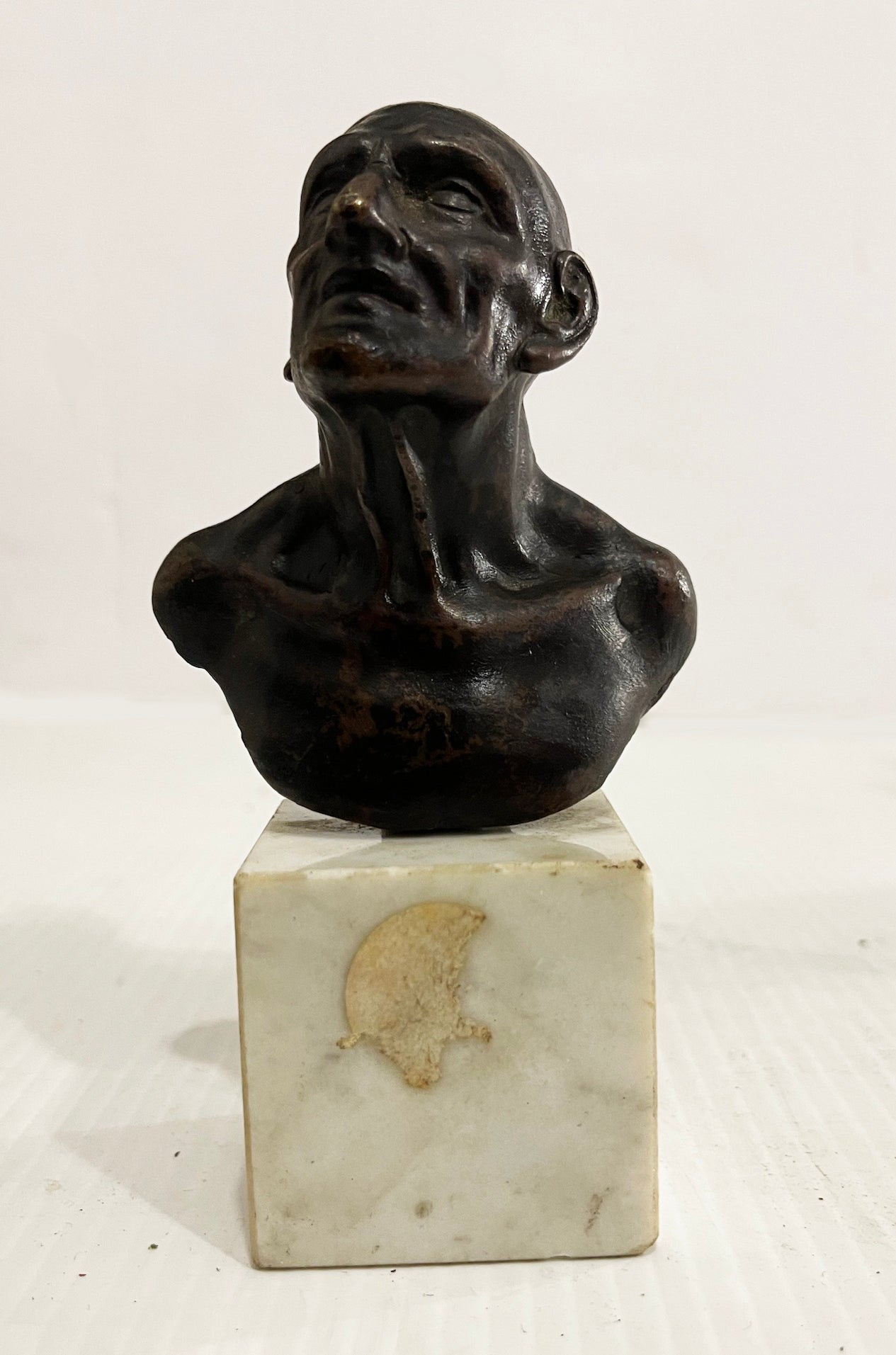 Set of 2 Unsigned Bronze Sculptures: Pair of Miniature Bust of 2 Men